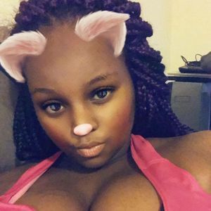 Meet your Posher, Shaniia