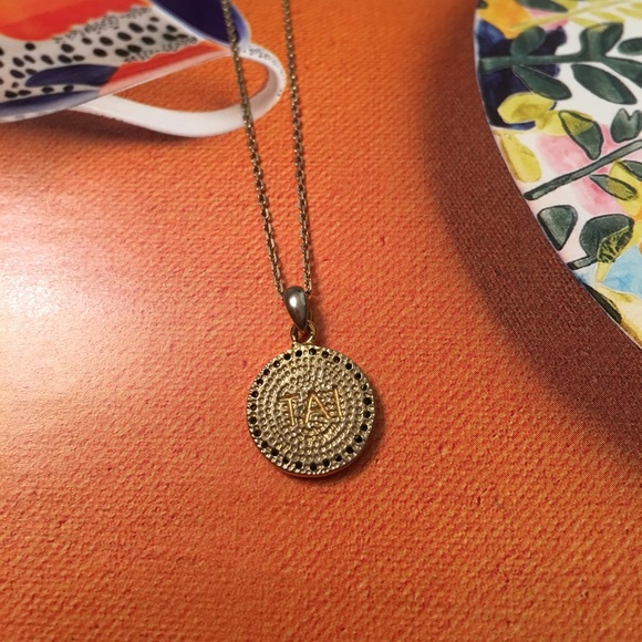 Tai Necklace - Picture 3 of 3