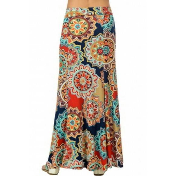 Beautiful Bohemian Skirt Mandala Skirt - Picture 3 of 3