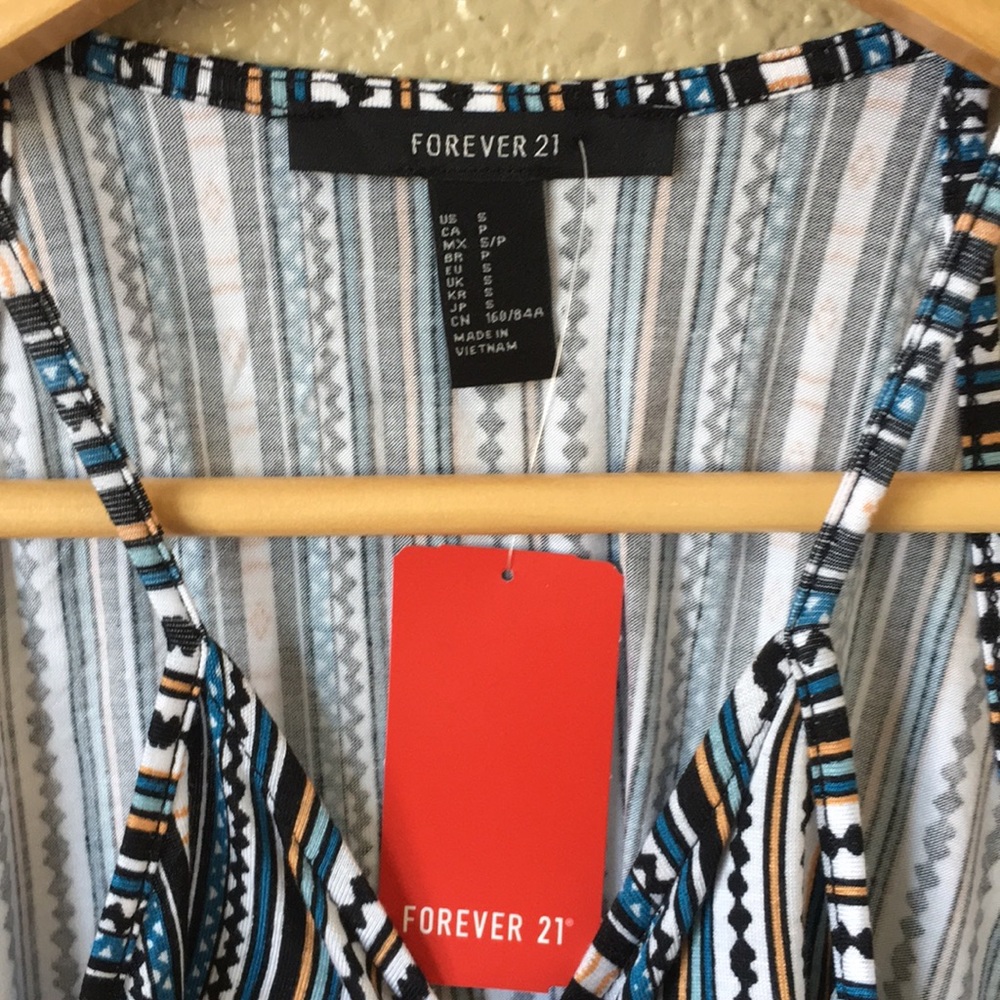 Forever 21 Halter Tank Top - Picture 3 of 5