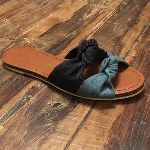 ED By ELLEN DEGENERES Sandal 6