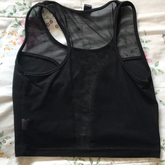 Crop top - Picture 2 of 2