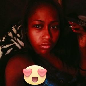 Meet your Posher, Antionette