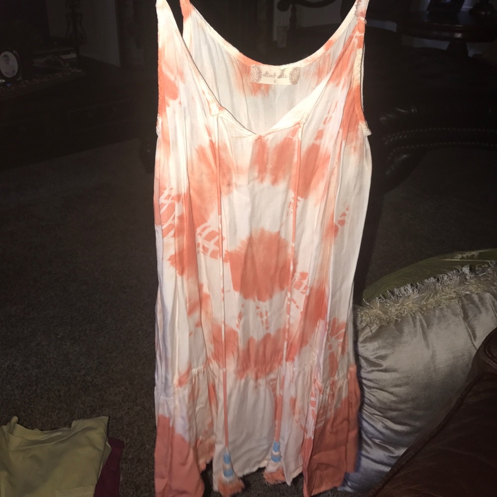 Tie dye sleeveless shirt