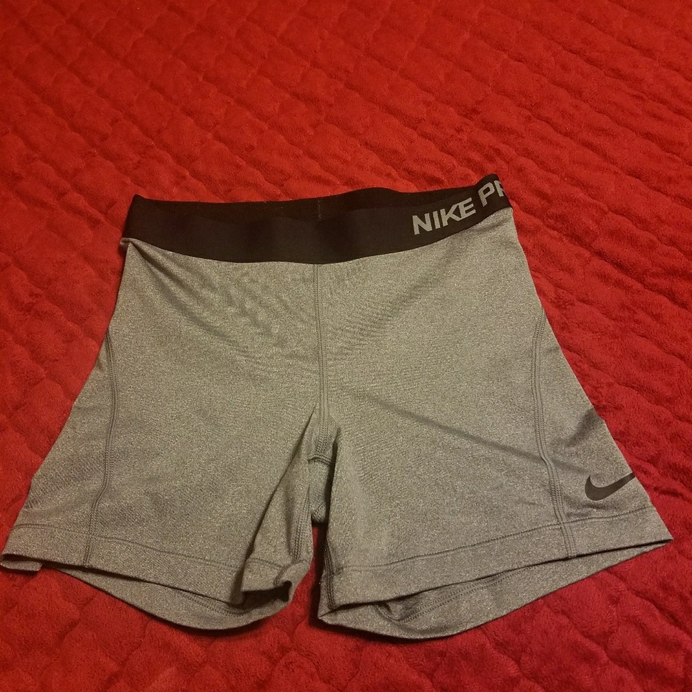 Nike pro volleyball shorts