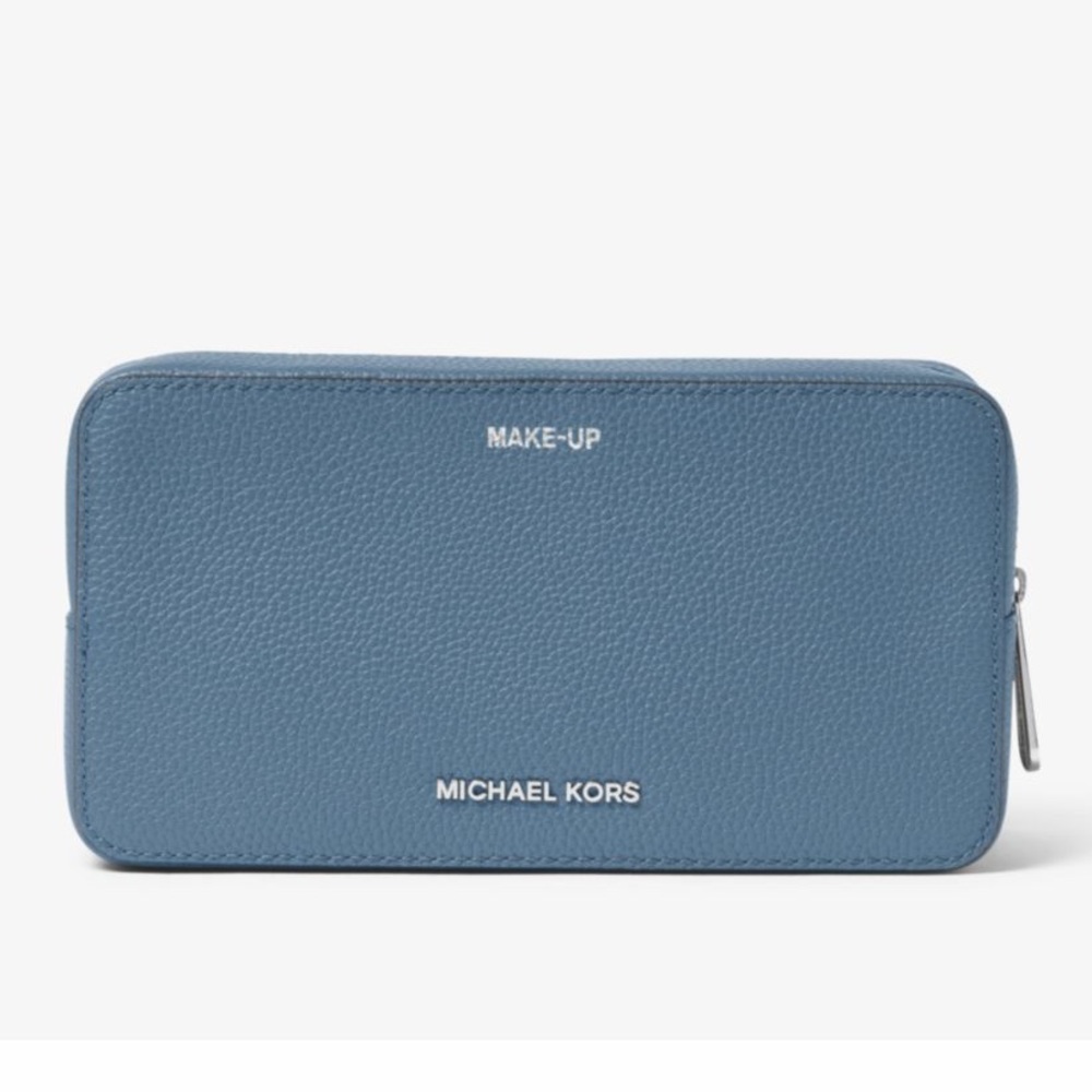 ❗️sale❗️Michael kors makeup bag