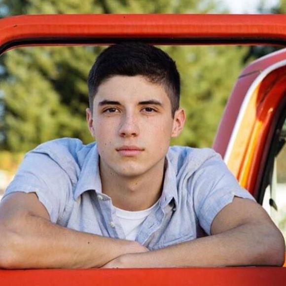 Meet your Posher, Christopher - Picture 1 of 1