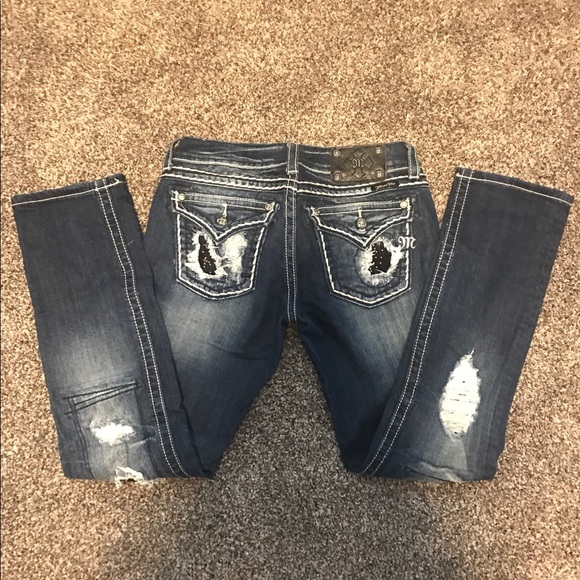 Miss Me Denim - Miss Me Capri - Size 27 - BLING