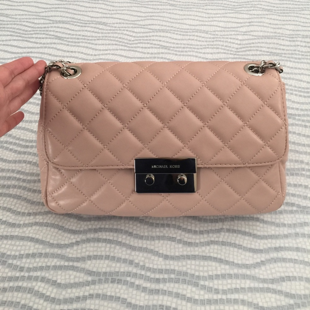 ❌SOLD❌ Michael Kors Shoulder Bag, Soft Pink - Picture 3 of 7