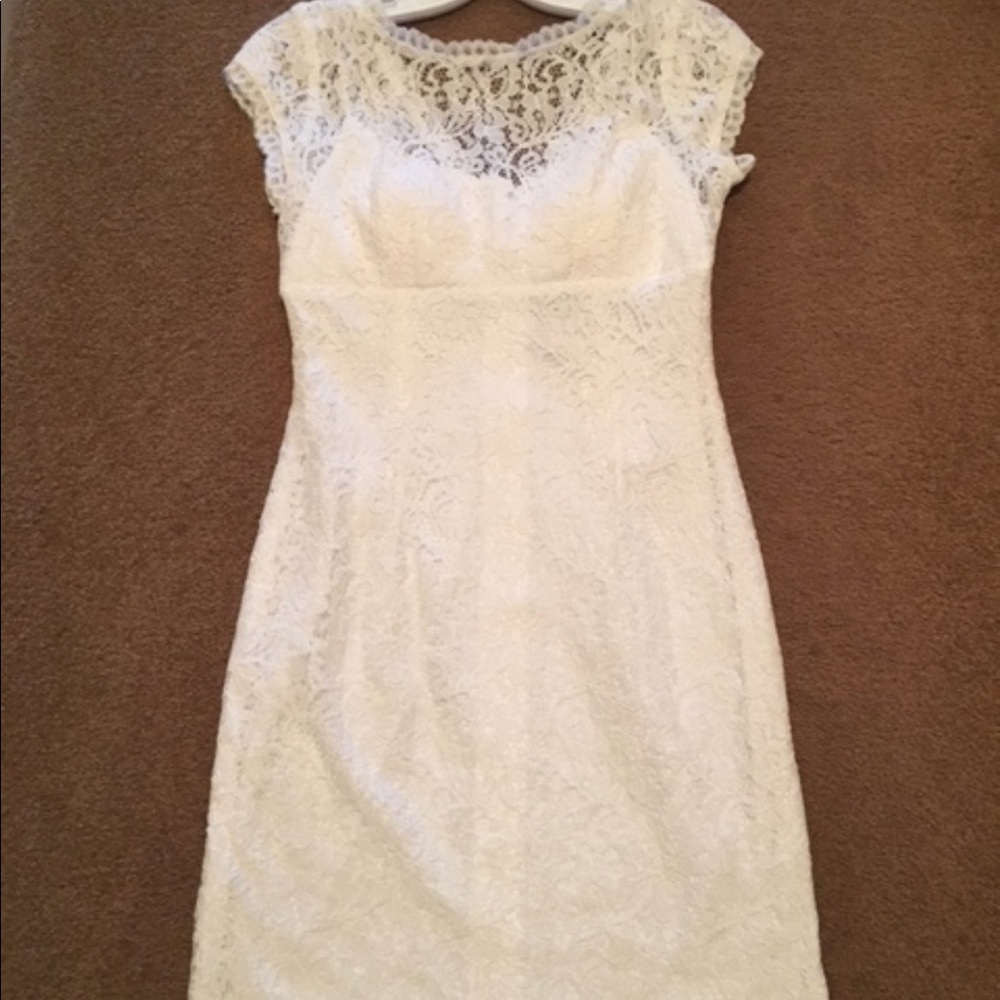 Davids Bridal wedding dress