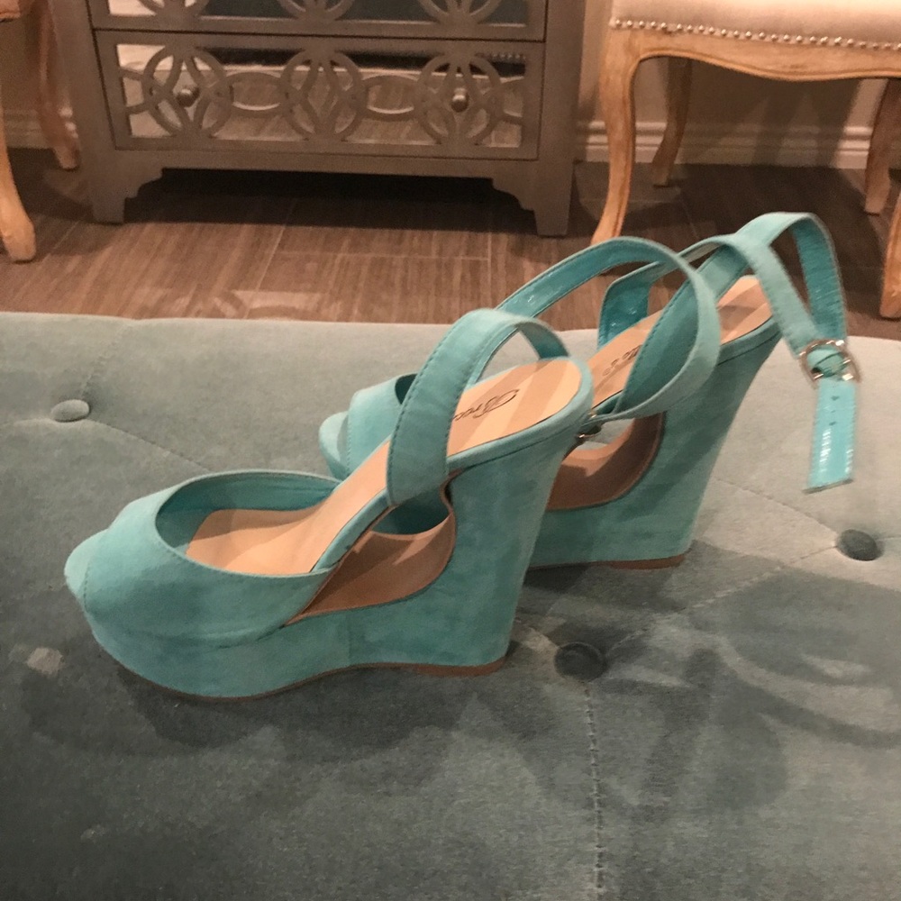 Turquoise wedges - Picture 3 of 4