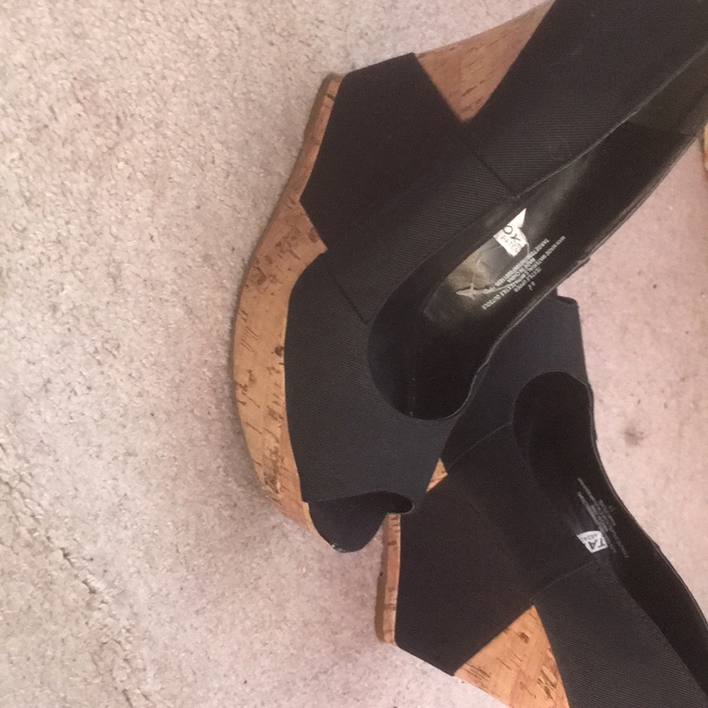 Black and Tan wedges !