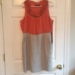 Limited sleeveless dress