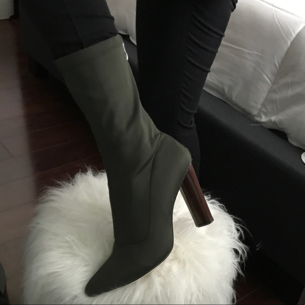 (Kylie) YEEZY INSPIRED BOOTIES