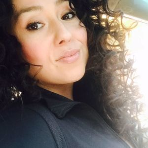 Meet your Posher, Ivy