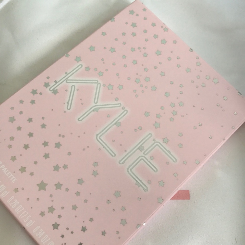 AUTH Sold Out Kylie I want it all bday palette