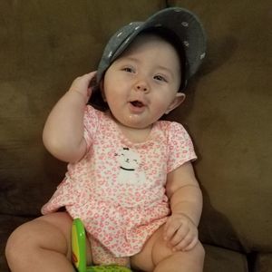 Meet your Posher, Elizabeth