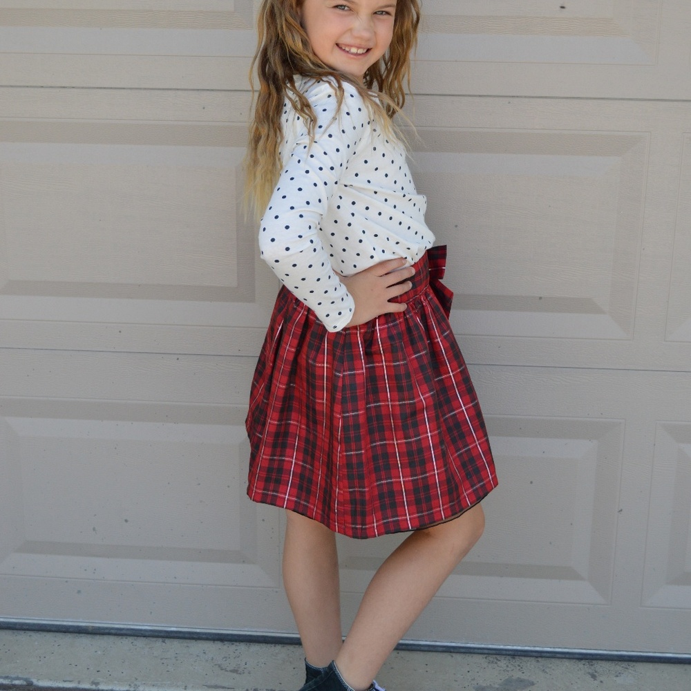 Old Navy Polka Dot Tee - Picture 7 of 7