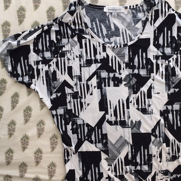 Open Shoulder Short-Sleeve - Picture 1 of 4