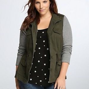 Torrid utility jacket with contrast sleeves
