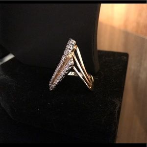 SOLD! SUPER SALE!! 14k diamond ladies ring