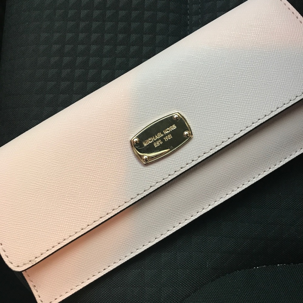 Michael Kors wallet