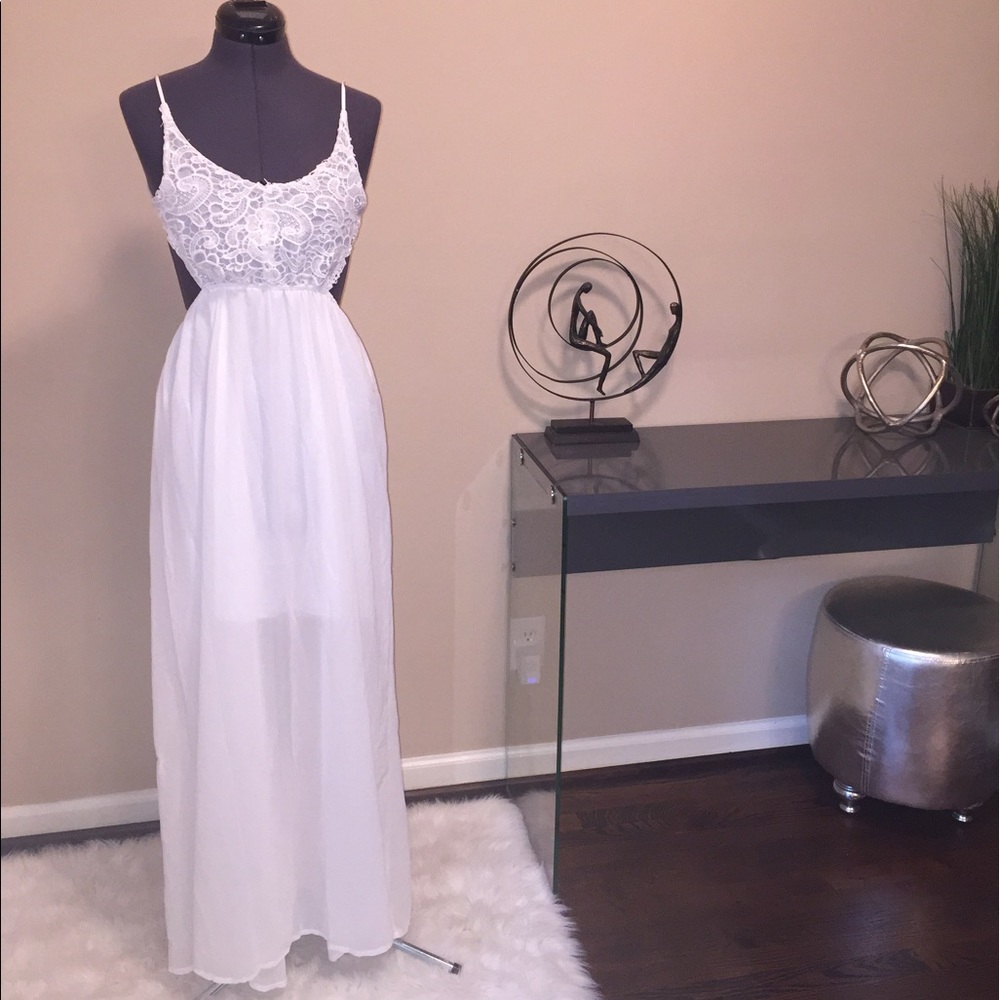 Sexy backless white flowy sundress