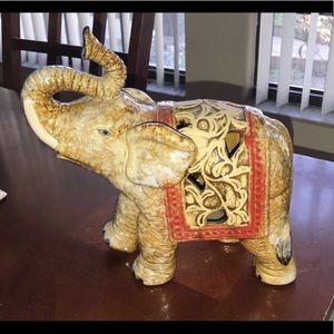 Elephant decorative figure
