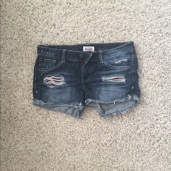 Mudd distressed jean shorts - Picture 2 of 5