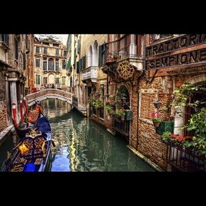 Meet your Posher, Bob