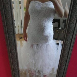 Beautiful white maternity dress