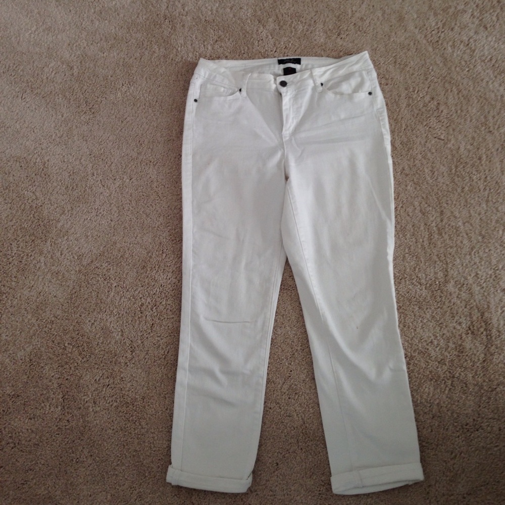 Earl white cropped jeans size 12