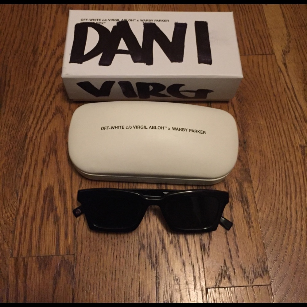 "SMALL SUNGLASSES" OFF WHITE x WARBY PARker