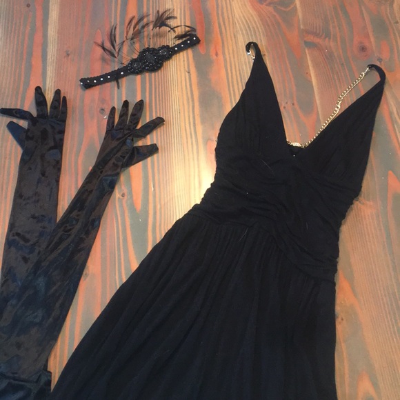 1920's Costume - Picture 2 of 4