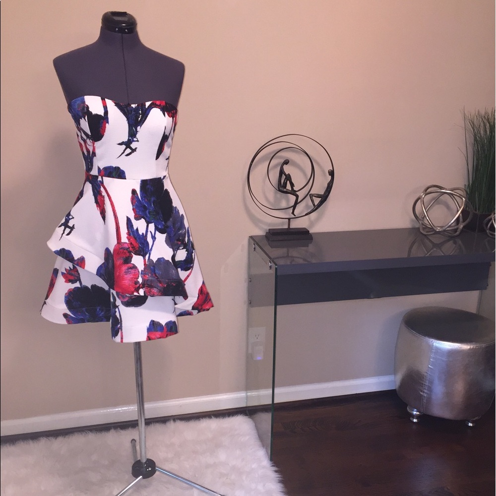 Sexy strapless floral dress