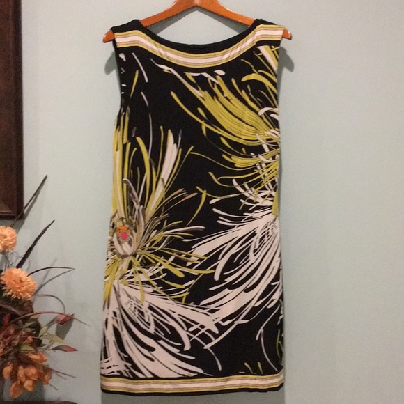 Trina Turk Dresses & Skirts - Trina Turk dress