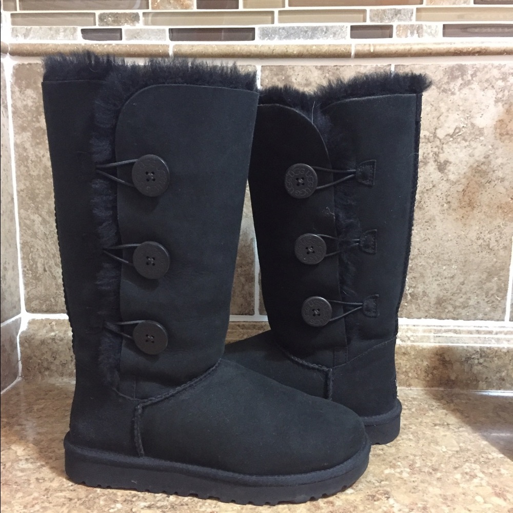 Ugg Boots Bailey Button