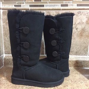 Ugg Boots Bailey Button