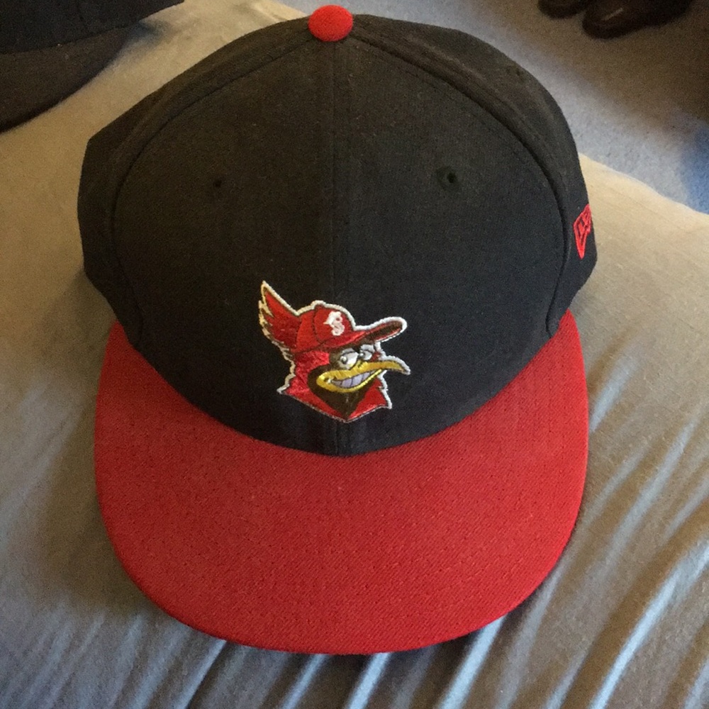 NWOT CARDINALS Snapback