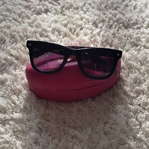 Lilly Pulitzer sunglasses
