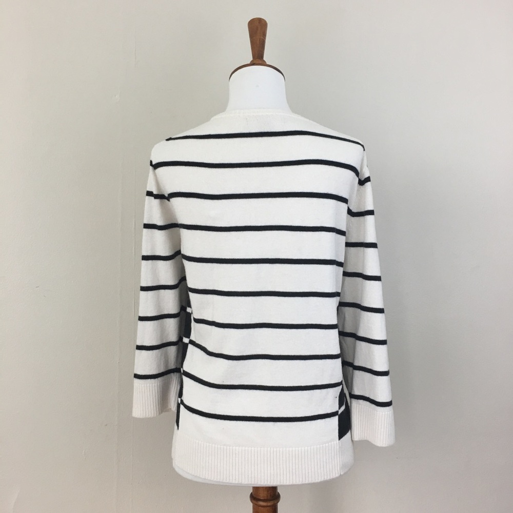 ❌SOLD❌Banana Republic 3/4 Sleeve Striped Sweater - Picture 8 of 8