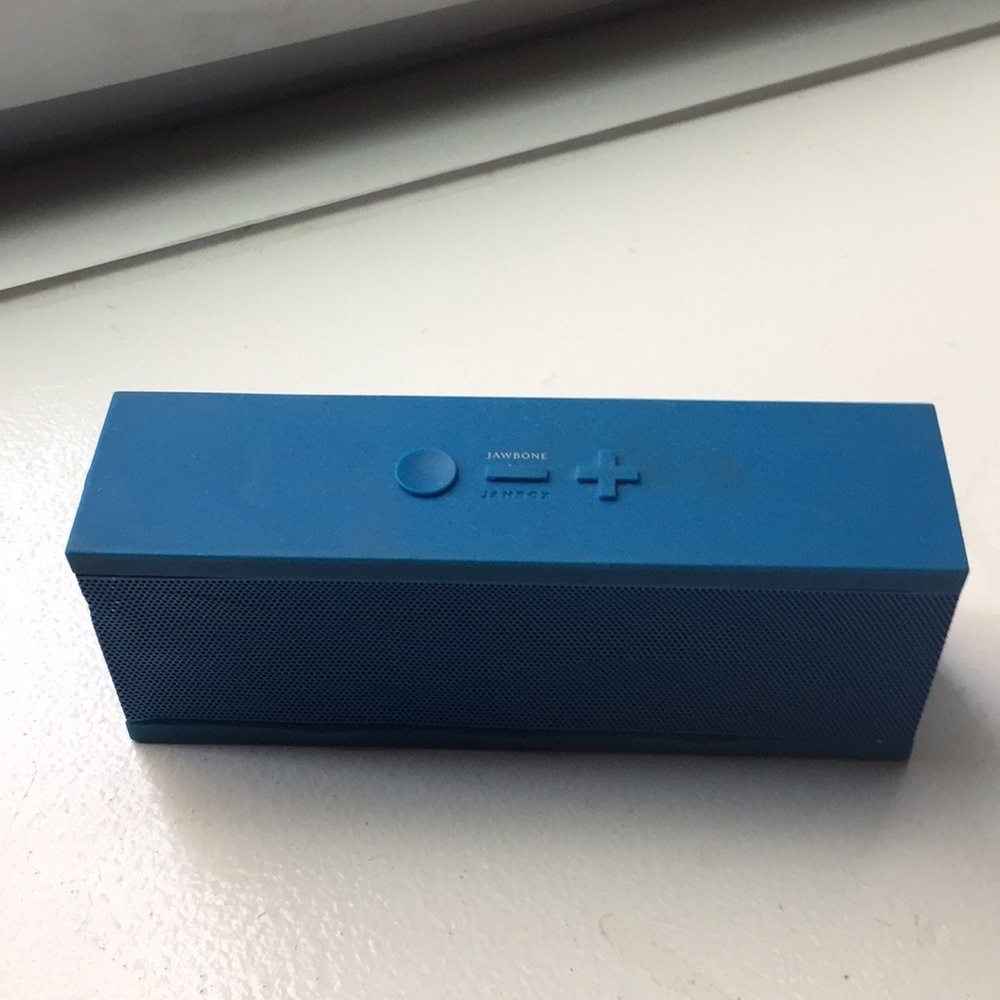 JAWBONE JAMBOX