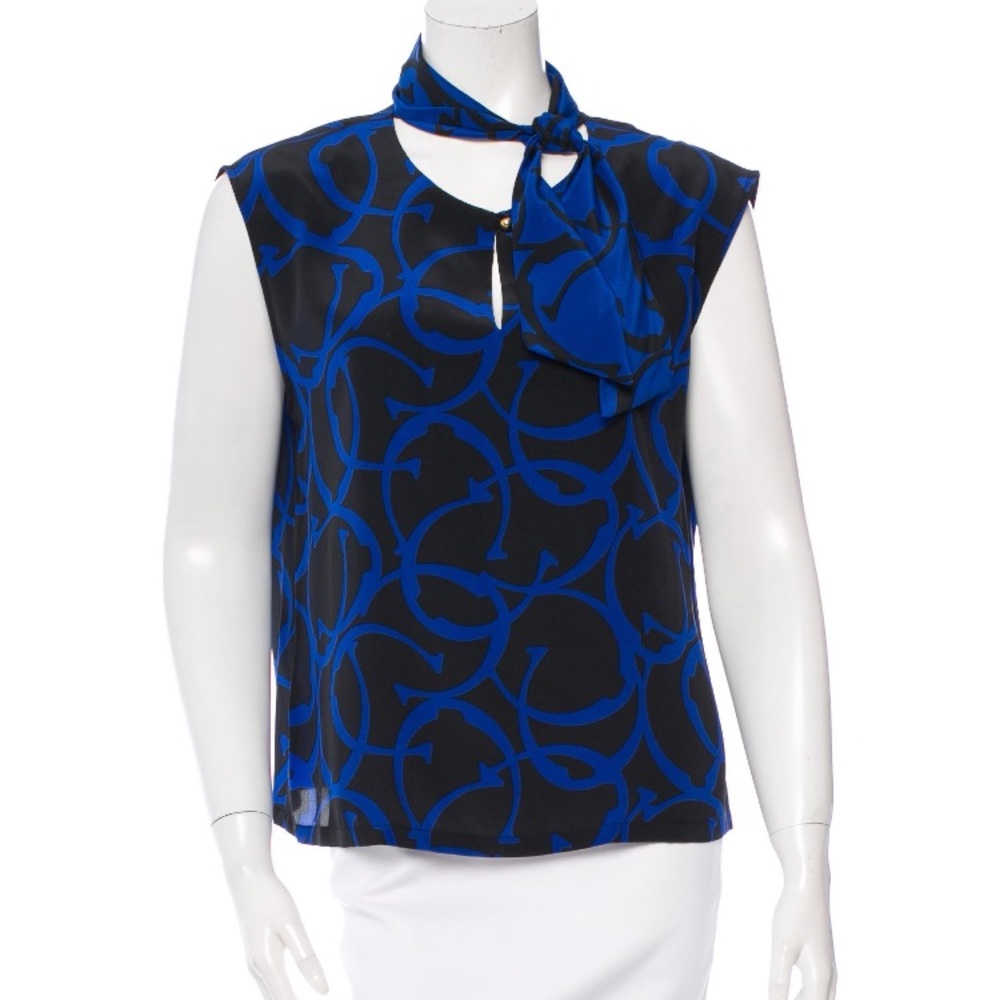 Etienne Aigner silk top