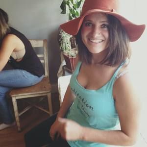 Meet your Posher, Marissa