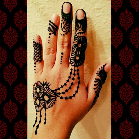 Meet your Posher, Mano - Picture 2 of 4