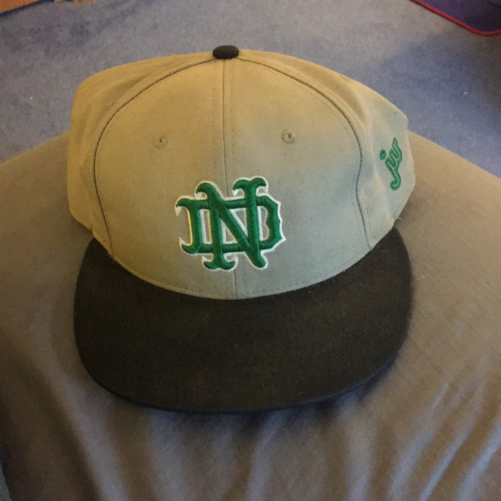 NOTRE DAME used hat