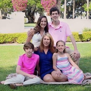 Meet your Posher, Christan