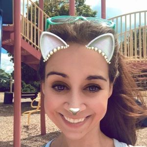 Meet your Posher, Lindsey