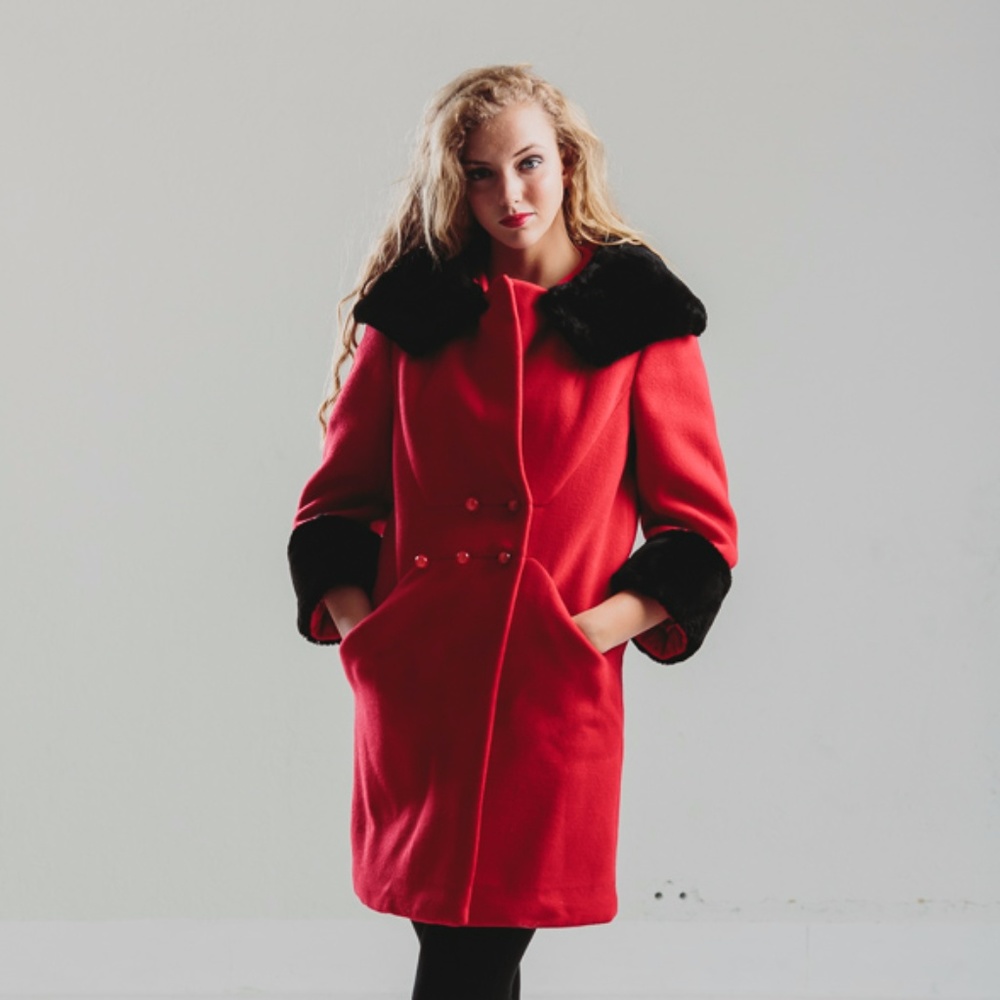 Vintage 60's Princess faux fur red and black coat with pockets