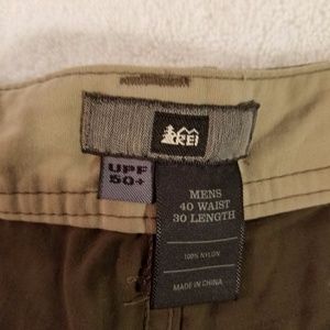 Men's REI Hiking Pants 40 x 30 Olive Green